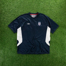 Load image into Gallery viewer, 2004/06 England Umbro Training Football Shirt - XXL