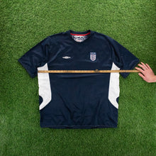 Load image into Gallery viewer, 2004/06 England Umbro Training Football Shirt - XXL