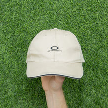 Load image into Gallery viewer, Oakley Spell Out Small Logo Embroidered 6-Panel Cap - One Size