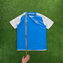 Load image into Gallery viewer, 2004/05 England Umbro Training Football Shirt - L