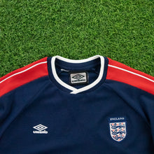 Load image into Gallery viewer, 1999/01 England Umbro Training Football Shirt - XXL