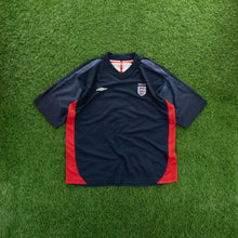 Load image into Gallery viewer, 2004/05 England Umbro Training Football Shirt - L