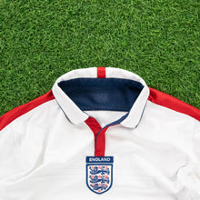Load image into Gallery viewer, 2003/05 England Umbro Reversible Home Football Shirt - S