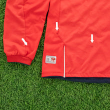 Load image into Gallery viewer, 2004/06 England Umbro Longsleeve Away Football Shirt - M/L