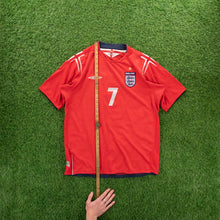 Load image into Gallery viewer, 2004/06 England David Beckham 7 Umbro Away Football Shirt - L