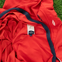 Load image into Gallery viewer, 2004/06 England David Beckham 7 Umbro Away Football Shirt - L