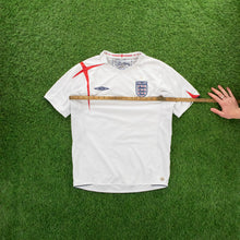 Load image into Gallery viewer, 2005/07 England Umbro Home Football Shirt - M