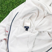 Load image into Gallery viewer, 2005/07 England Umbro Home Football Shirt - M