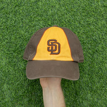 Load image into Gallery viewer, San Diego Padres MLB Major League Baseball Two Tone 6-Panel Flexfit Fitted Cap - One Size (L)
