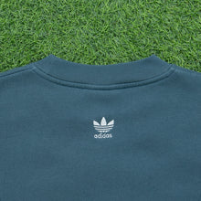 Load image into Gallery viewer, Adidas Golf Laurel Wreath Embroidered Logo Panel Crewneck Teal Blue Sweatshirt - L (40/42)