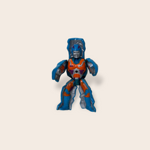 Load image into Gallery viewer, (1985) Mattel Master’s Of The Universe Rokkon He-Man 5.5” Figure