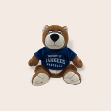 Load image into Gallery viewer, (2000’s) New York Yankees Baseball Moving Teddy Bear 6” Plush Soft Toy