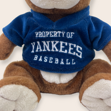 Load image into Gallery viewer, (2000’s) New York Yankees Baseball Moving Teddy Bear 6” Plush Soft Toy