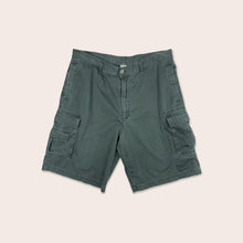Load image into Gallery viewer, Vintage Lee Green Cargo Shorts - 38”