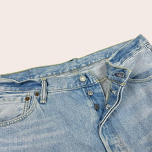 Load image into Gallery viewer, Levis 501 Light Blue Denim Shorts - 36”