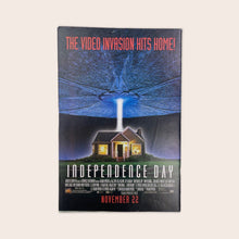 Load image into Gallery viewer, (1997) Elektra #3 Marvel Comic Graphic Novel Book