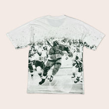 Load image into Gallery viewer, 90’s Minnesota Wild hockey NHL graphic t-shirt - L/XL