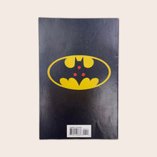 Load image into Gallery viewer, Batman Versus Predator 2 #4 (Of 4) DC Comic Graphic Novel Book