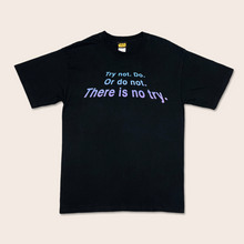 Load image into Gallery viewer, (2000’s) Star Wars Yoda ‘Try not. Do. Or do not. There is no try.’ graphic t-shirt - L