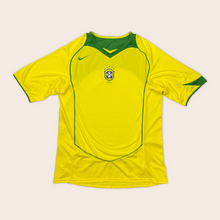 Load image into Gallery viewer, 2004/06 Brazil Nike ‘04 Euros Home Football Shirt - L