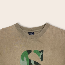 Load image into Gallery viewer, (1990’s) Stussy ‘S’ Camouflage logo graphic t-shirt - L