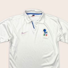 Load image into Gallery viewer, 1997/98 Italy Nike ‘98 World Cup Away Football Shirt - S