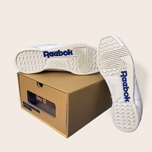 Load image into Gallery viewer, Reebok Classic Workout trainers - UK 9