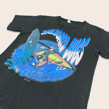 Load image into Gallery viewer, 1995 Warner Bros Bugs Bunny Surf ‘Sailboard Bugs’ t-shirt