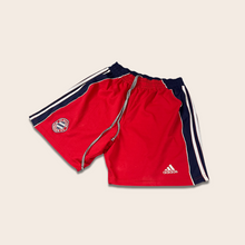 Load image into Gallery viewer, 1999 Bayern Munchen Adidas home shorts