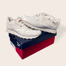 Load image into Gallery viewer, Women’s Reebok Classic trainers - UK 5.5