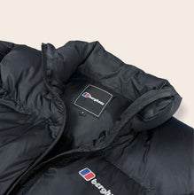 Load image into Gallery viewer, Women’s Berghaus puffer jacket - Black