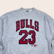 Load image into Gallery viewer, (1990’s) Chicago Bulls NBA Michael Jordan 23 Basketball Sweatshirt - XL