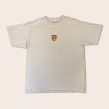 Load image into Gallery viewer, Arsenal FC centre badge football shirt