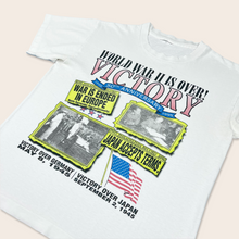 Load image into Gallery viewer, 1995 World War II 50th Anniversary t-shirt - M/L