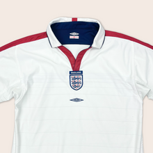 Load image into Gallery viewer, 2003/05 England Umbro ‘04 Euros Home Reversible Football Shirt - XS (YXL)