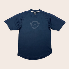 Load image into Gallery viewer, Nike Centre Swoosh Jersey t-shirt - M