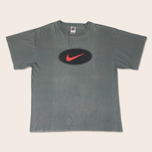 Load image into Gallery viewer, Nike swoosh grey t-shirt