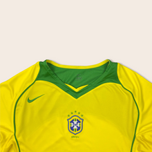 Load image into Gallery viewer, 2004/06 Brazil Nike ‘04 Euros Home Football Shirt - L