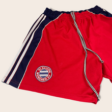 Load image into Gallery viewer, 1999 Bayern Munchen Adidas home shorts