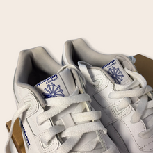 Load image into Gallery viewer, Women’s Reebok Classic Workout trainers - UK 5.5