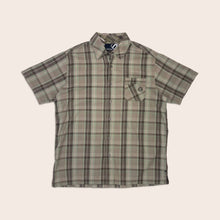 Load image into Gallery viewer, Animal Embroiderd Pocket Logo Checked Short Sleeve Shirt - L/XL
