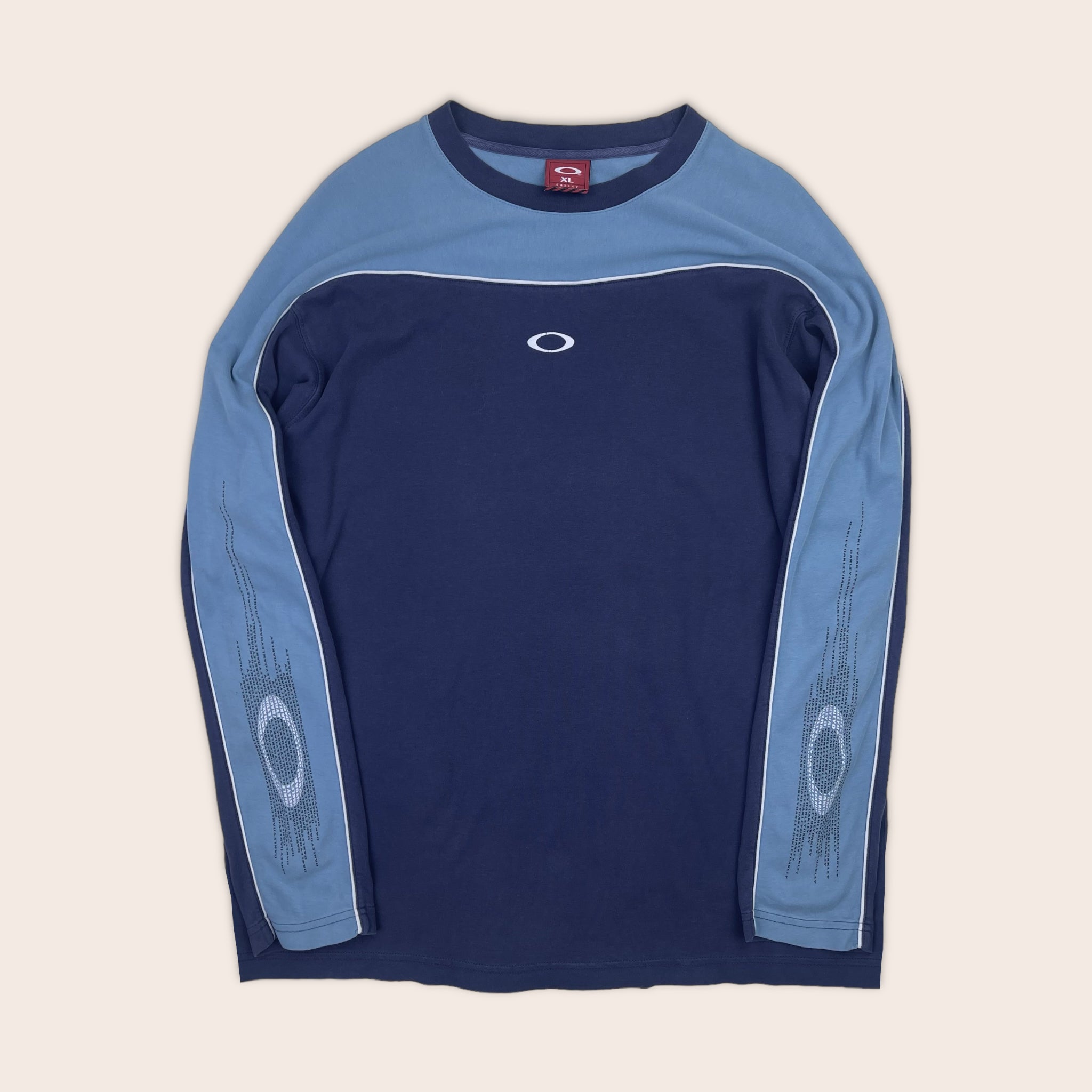 Oakley Two Tone Centre Logo Graphic Long Sleeve T-Shirt - XL/XXL 