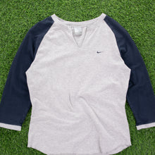 Load image into Gallery viewer, (2003) Women’s Nike Small Swoosh Embroidered Grey Navy Slit V-Neck Raglan 3/4 Sleeve Baby Tee Top - M (8-10)
