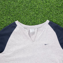 Load image into Gallery viewer, (2003) Women’s Nike Small Swoosh Embroidered Grey Navy Slit V-Neck Raglan 3/4 Sleeve Baby Tee Top - M (8-10)
