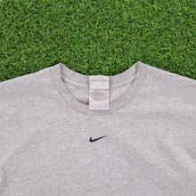 Load image into Gallery viewer, (2000) Nike Small Centre Swoosh Embroidered Grey Short Sleeve T-Shirt - L
