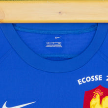 Load image into Gallery viewer, 2005/2007 France Player Issue Six Nations Champions Home Short Sleeved Commemorative Framed Rugby Union Shirt - S
