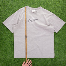 Load image into Gallery viewer, (2000) Nike Large Swoosh Centre Gradient Graphic Grey T-Shirt - XXL
