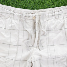 Load image into Gallery viewer, (2010) Nike Athletic Dept Small Swoosh Embroidered Pocket Logo Checked Beige Shorts - L (32/34”)
