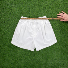 Load image into Gallery viewer, (2000) NNike Tennis Court Embroidered Pleated White Sports Shorts - L (32/34”)
