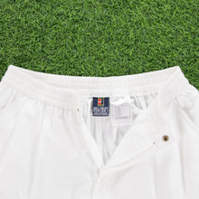 Load image into Gallery viewer, (2000) Nike Tennis Court Embroidered Pleated White Sports Shorts - L (32/34”)
